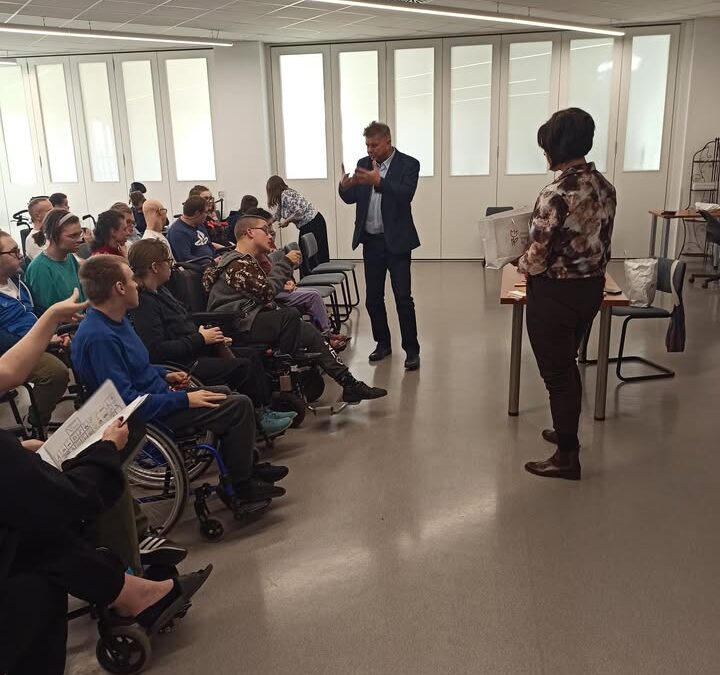 Dzisiaj uczniowie i nauczyciel…