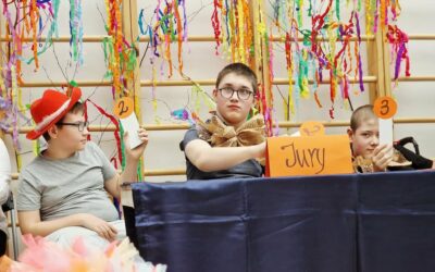 „Wiosenny zawrót głowy!” 🌸💇‍…